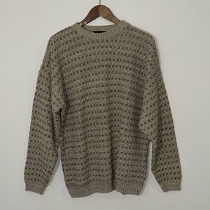 Bill Blass Men's Vintage Taupe Textured Crewneck Sweater